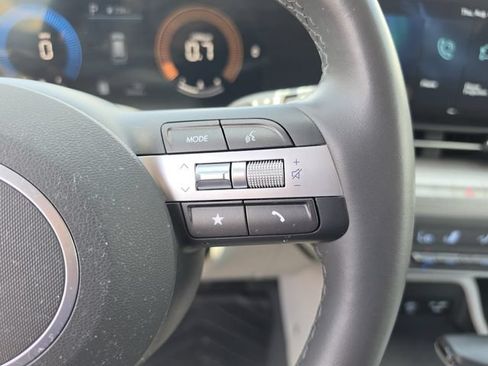 Used 2024 Hyundai Kona SEL FWD image 36