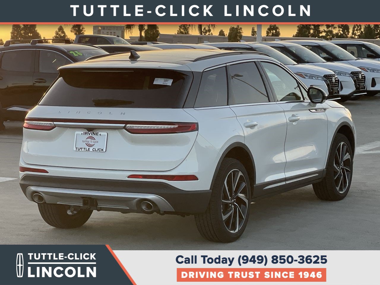 New 2025 Lincoln Corsair Reserve w/ Equipment Group 202A FWD image 6