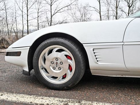 Used 1995 Chevrolet Corvette Coupe RWD image 77