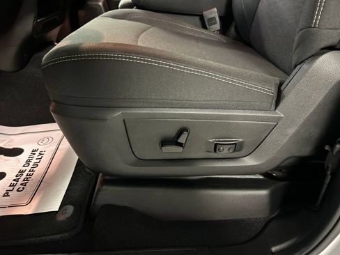 Used 2026 RAM 2500 Big Horn AWD/4WD image 13