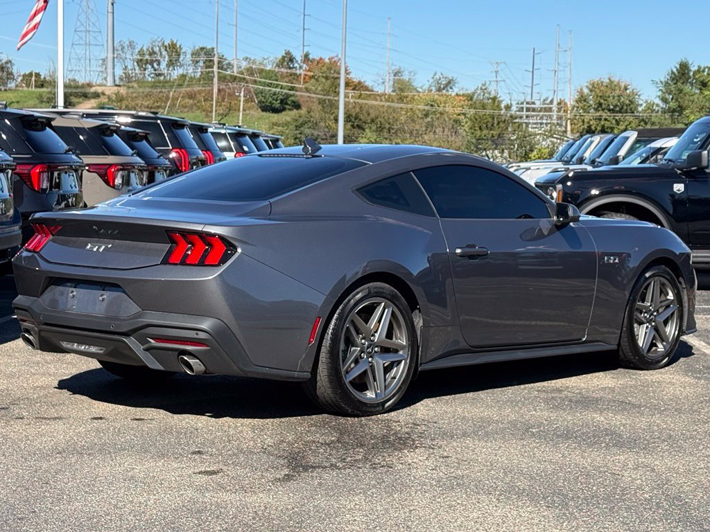 Used 2025 Ford Mustang GT RWD image 26