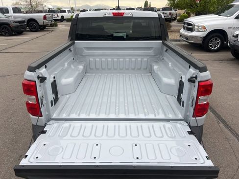 Used 2025 Ford Maverick XL w/ Equipment Group 102A image 20