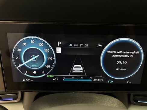 New 2026 Hyundai Elantra Limited image 16