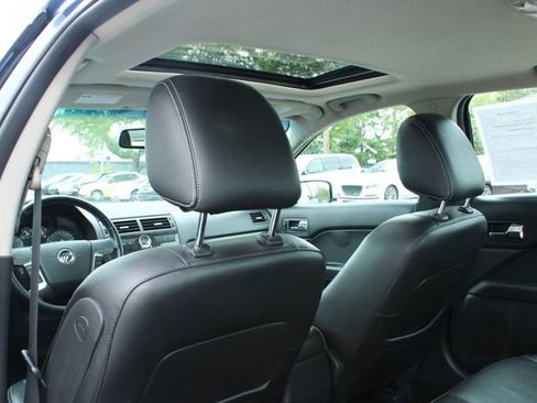 Used 2009 Mercury Milan Premier FWD image 31