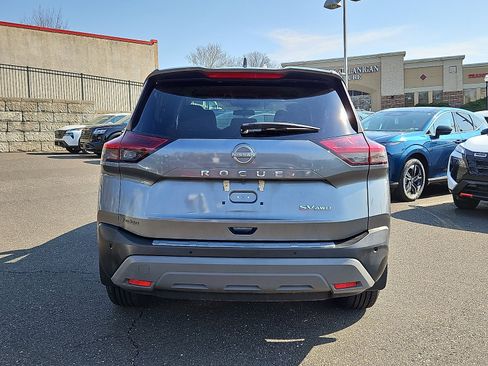 Certified 2023 Nissan Rogue SV image 5