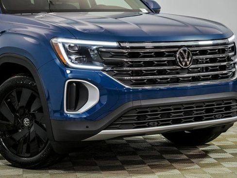 New 2026 Volkswagen Atlas SE AWD/4WD image 2