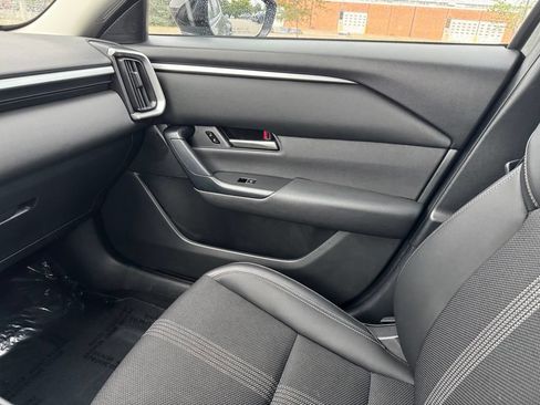 Used 2025 MAZDA CX-50 AWD 2.5 S w/ Preferred Package image 18