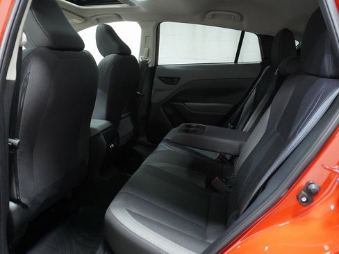 Used 2025 Subaru Crosstrek 2.0i Premium image 12