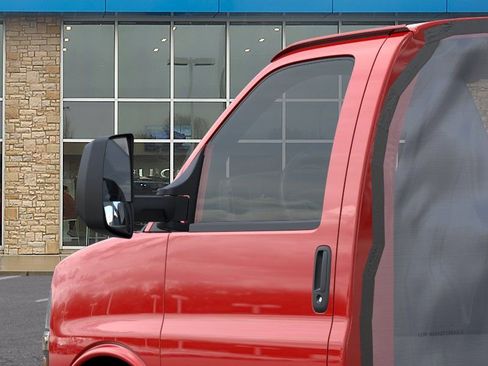 New 2026 Chevrolet Express 3500 image 12