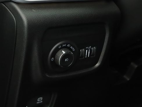 New 2025 Jeep Grand Cherokee Limited image 7