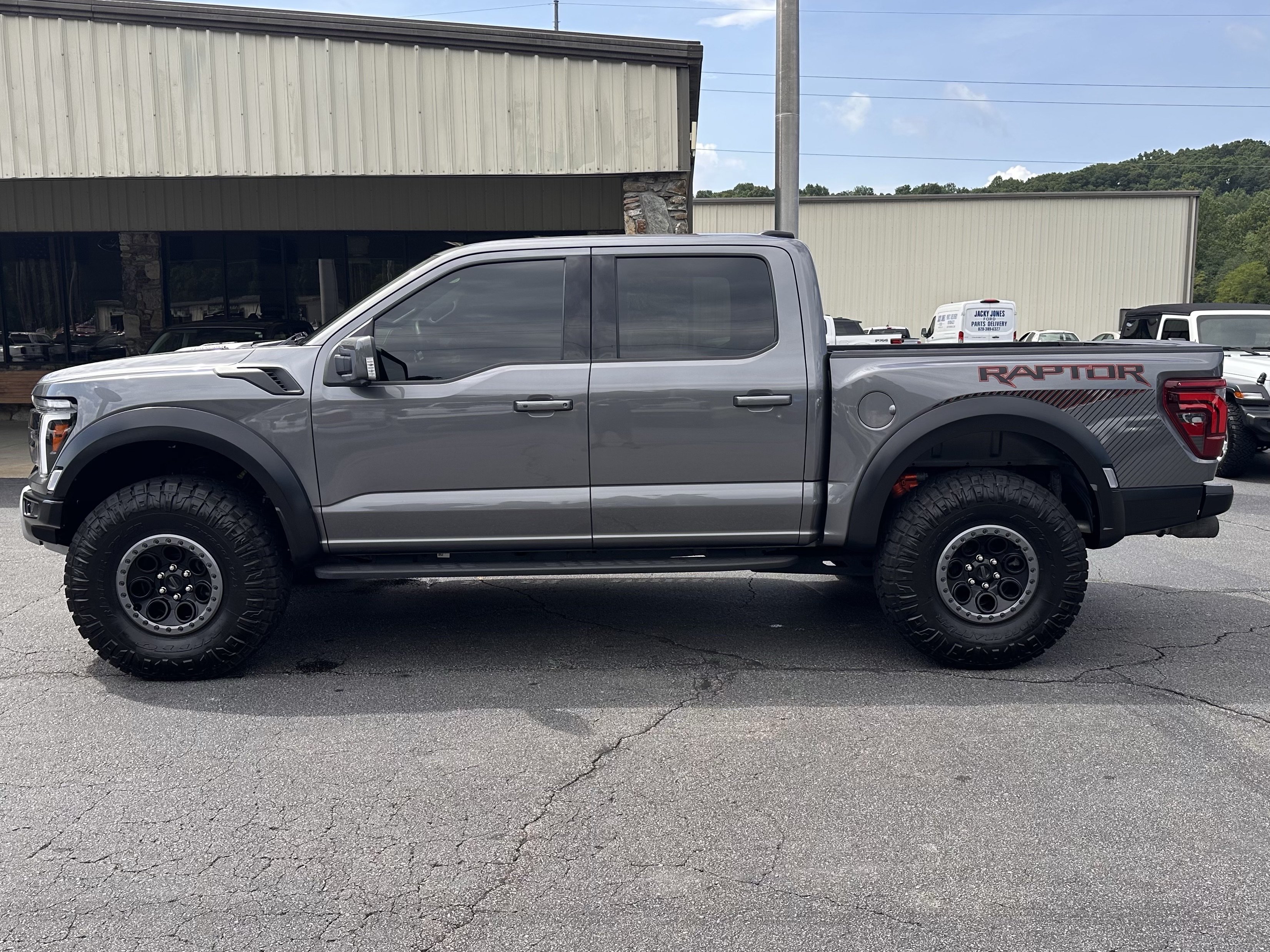 Certified 2025 Ford F150 Raptor AWD/4WD image 1