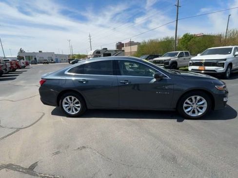 Used 2021 Chevrolet Malibu LT FWD image 9