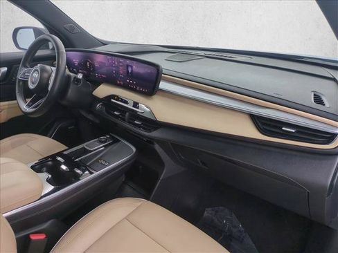 Used 2026 Buick Enclave Preferred w/ Power Package FWD image 24