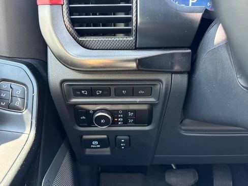 Used 2024 Ford F150 Raptor AWD/4WD image 21