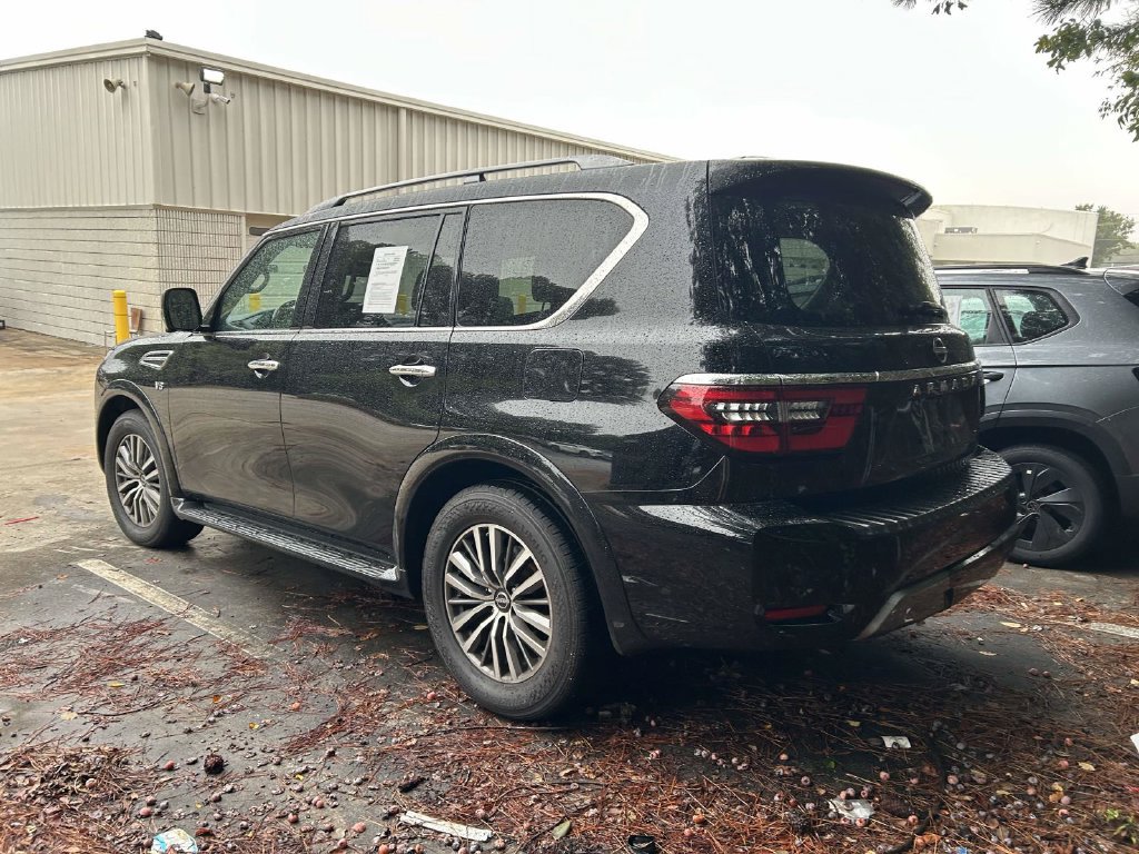 Used 2021 Nissan Armada SL w/ Captain's Chairs Package RWD image 7
