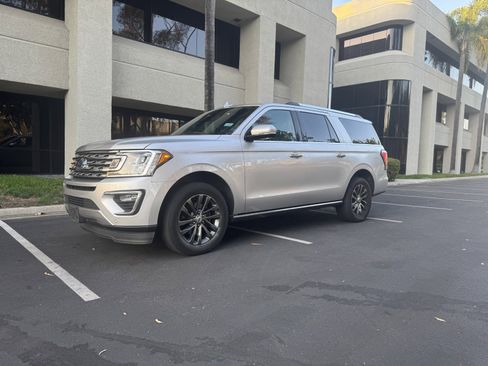 Used 2019 Ford Expedition Max Limited RWD image 1