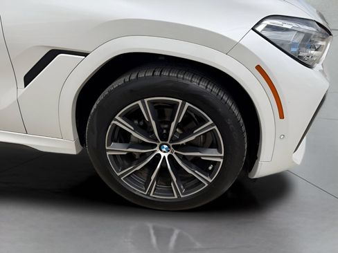 Used 2023 BMW X6 xDrive40i w/ Executive Package AWD/4WD image 42
