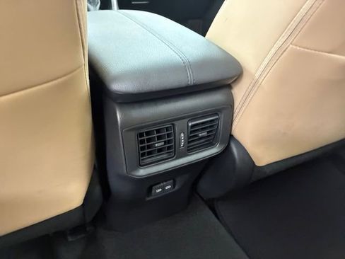 Used 2023 Toyota RAV4 XLE Premium image 19
