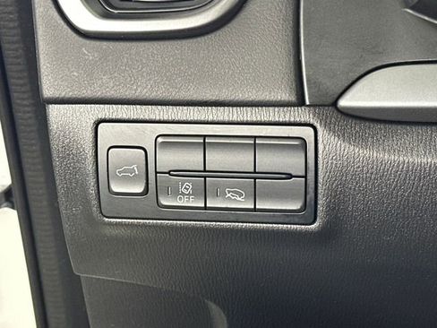 Used 2023 MAZDA CX-9 Touring image 19