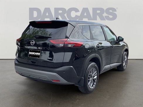 Used 2023 Nissan Rogue S image 7