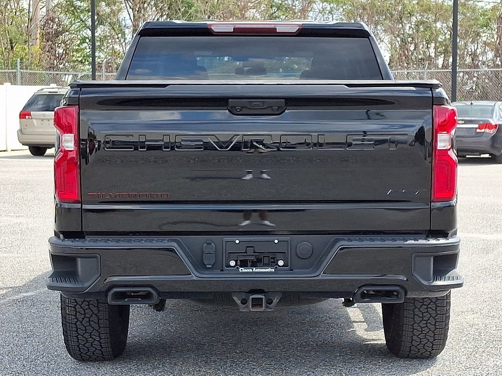 Used 2024 Chevrolet Silverado 1500 RST w/ Redline Edition AWD/4WD image 8