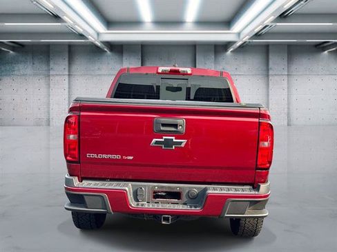 Used 2018 Chevrolet Colorado Z71 AWD/4WD image 5