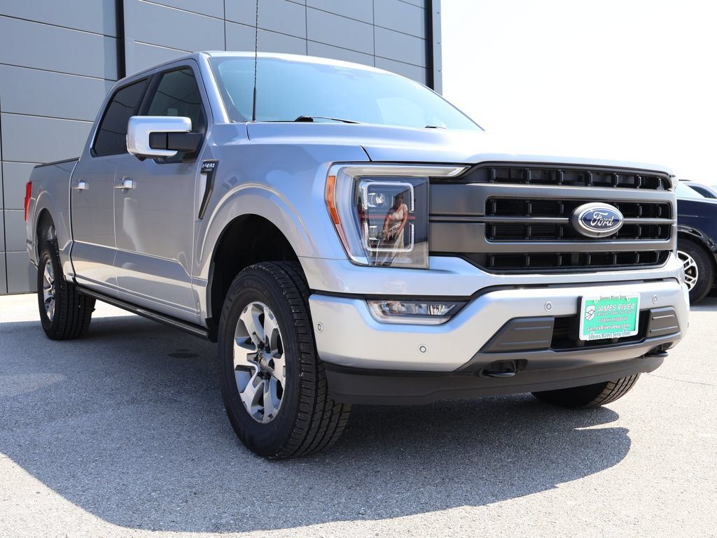 Used 2022 Ford F150 Lariat w/ Equipment Group 502A High AWD/4WD image 6