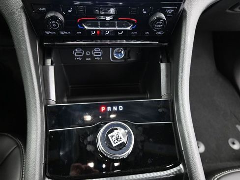 New 2025 Jeep Grand Cherokee L Limited w/ Black Appearance Package image 28