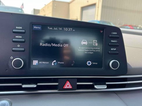 Certified 2023 Hyundai Elantra SEL w/ Preferred Accessory Package FWD image 27