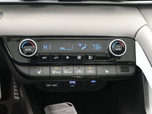 New 2026 Hyundai Elantra SEL Sport Premium FWD image 18