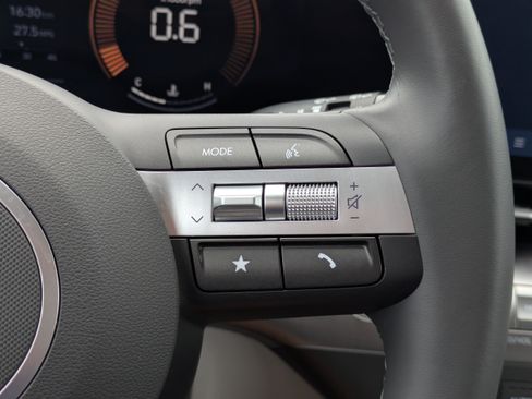 Certified 2024 Hyundai Kona SEL FWD image 23