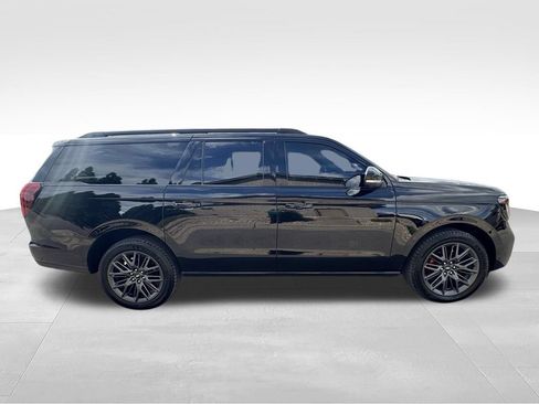 Used 2025 Ford Expedition Max Platinum w/ Stealth Performance Package AWD/4WD image 7