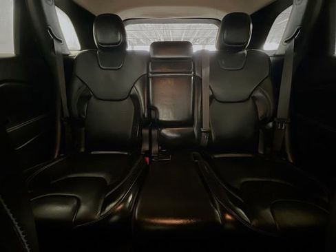 Used 2018 Jeep Cherokee Limited image 25