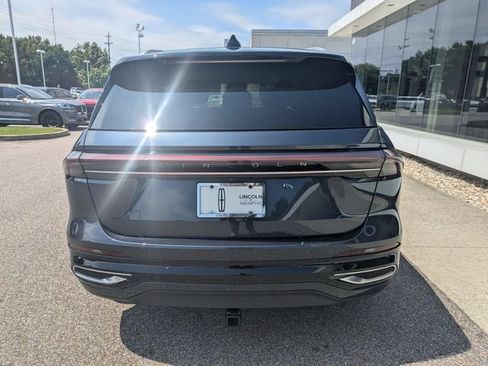 Certified 2024 Lincoln Nautilus Reserve w/ Equipment Group 202A AWD/4WD image 5