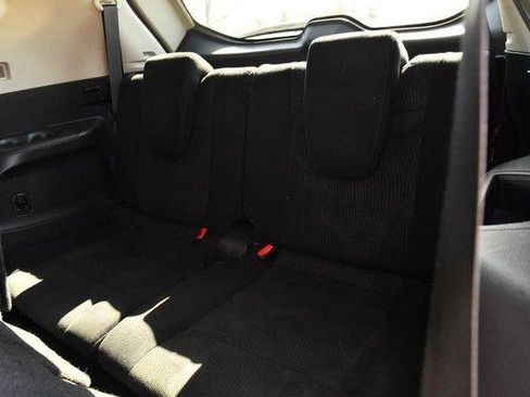 Used 2015 Nissan Rogue SV w/ SV Family Package image 23