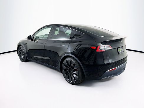 Used 2022 Tesla Model Y Performance image 5