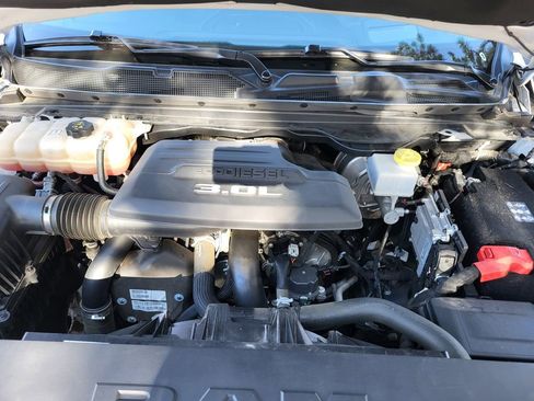 Used 2022 RAM 1500 Limited image 31