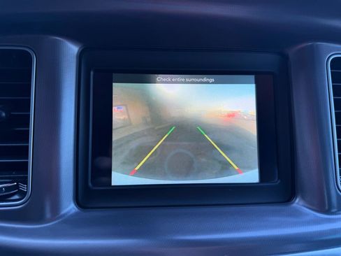 Used 2020 Dodge Charger SXT RWD image 26