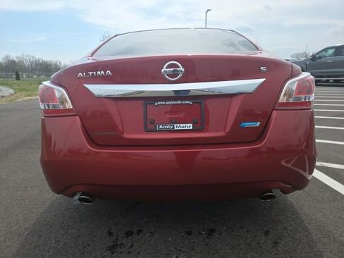 Used 2013 Nissan Altima 2.5 S image 9