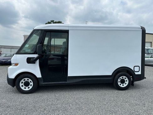 Used 2024 Chevrolet Brightdrop 400 w/ Commercial Equipment Package AWD/4WD image 13