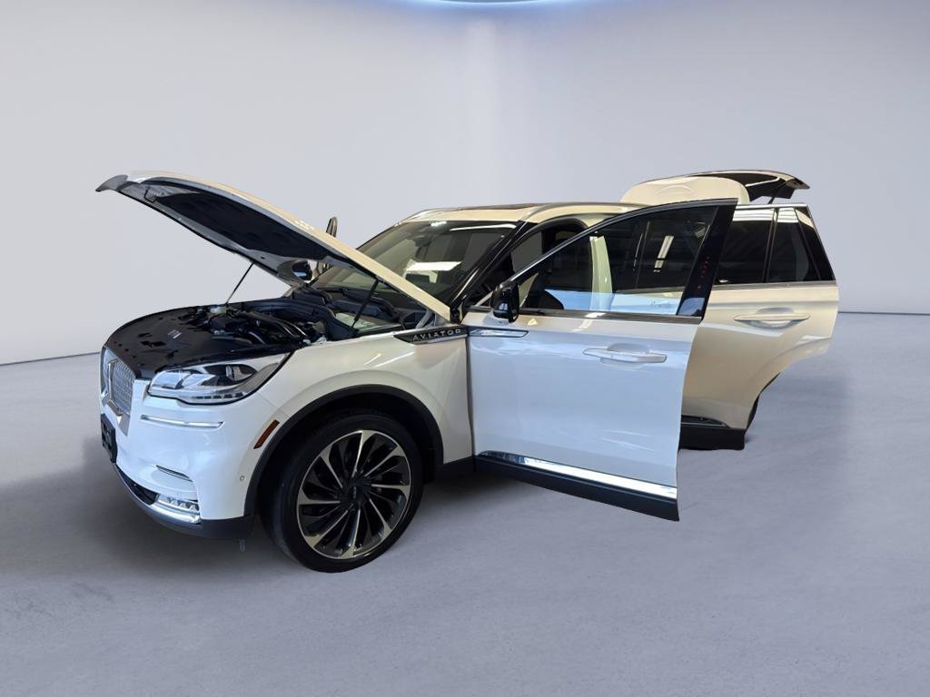 Used 2021 Lincoln Aviator Reserve w/ Equipment Group 202A AWD/4WD image 11