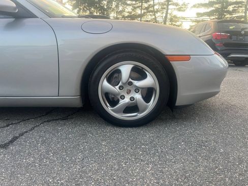 Used 2000 Porsche Boxster RWD image 34
