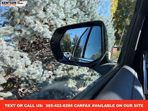 Used 2025 GMC Yukon XL Denali w/ LPO, Floor Liner Package image 25