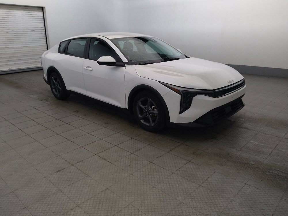 Used 2025 Kia K4 FWD image 11