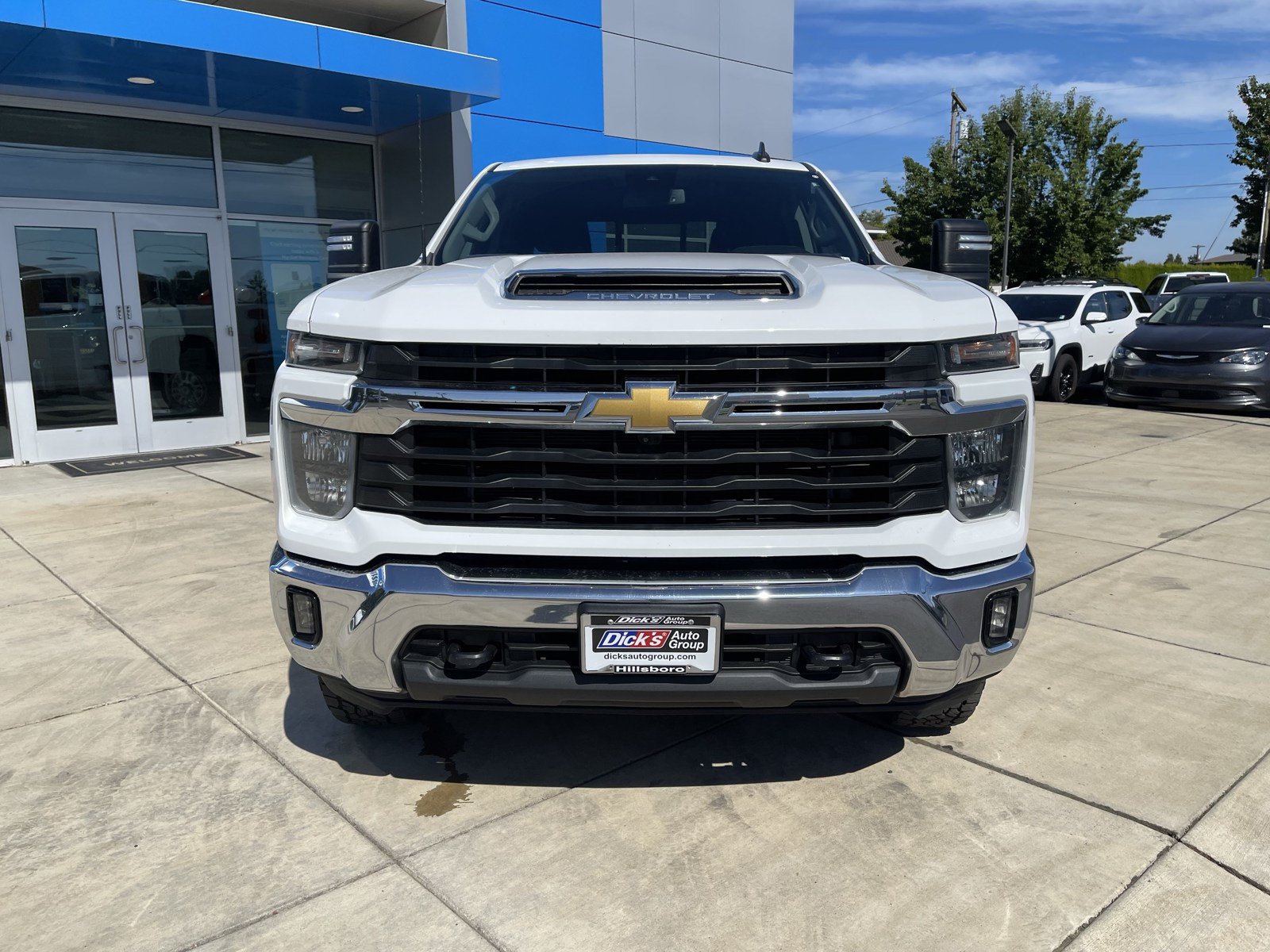 Used 2024 Chevrolet Silverado 2500 LT w/ All Star Edition AWD/4WD image 8