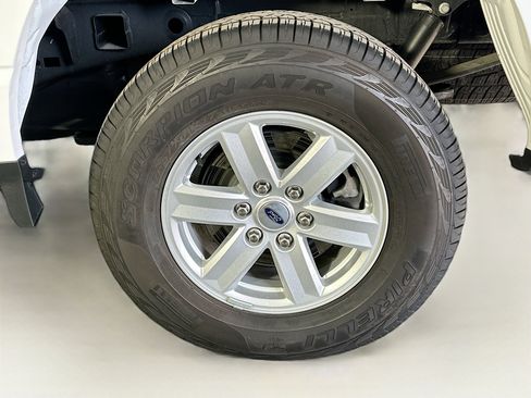 Used 2023 Ford F150 XL w/ XL Chrome Appearance Package image 11