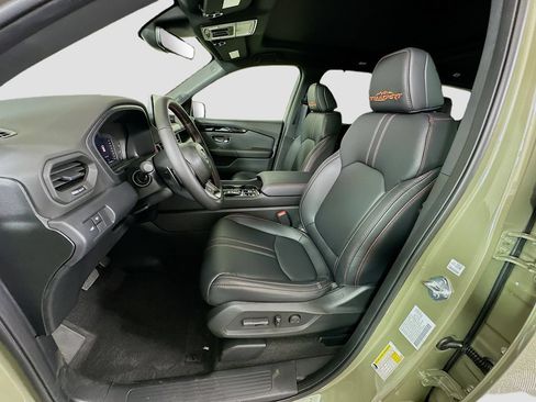 Certified 2026 Honda Pilot TrailSport image 16