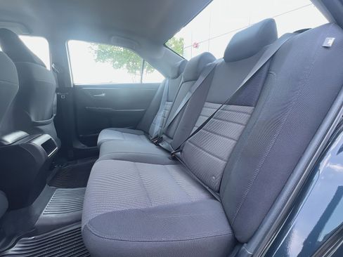 Used 2017 Toyota Camry LE FWD image 22