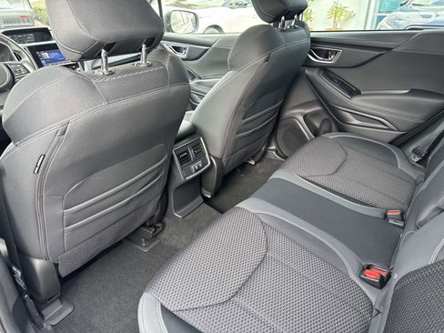 Used 2023 Subaru Forester Premium image 12