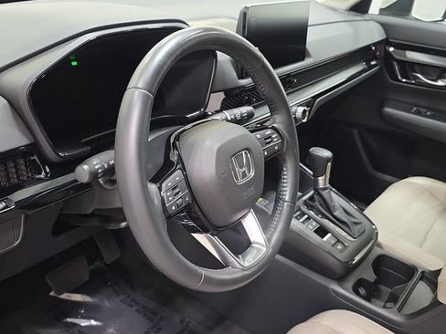Used 2024 Honda CR-V EX-L image 14